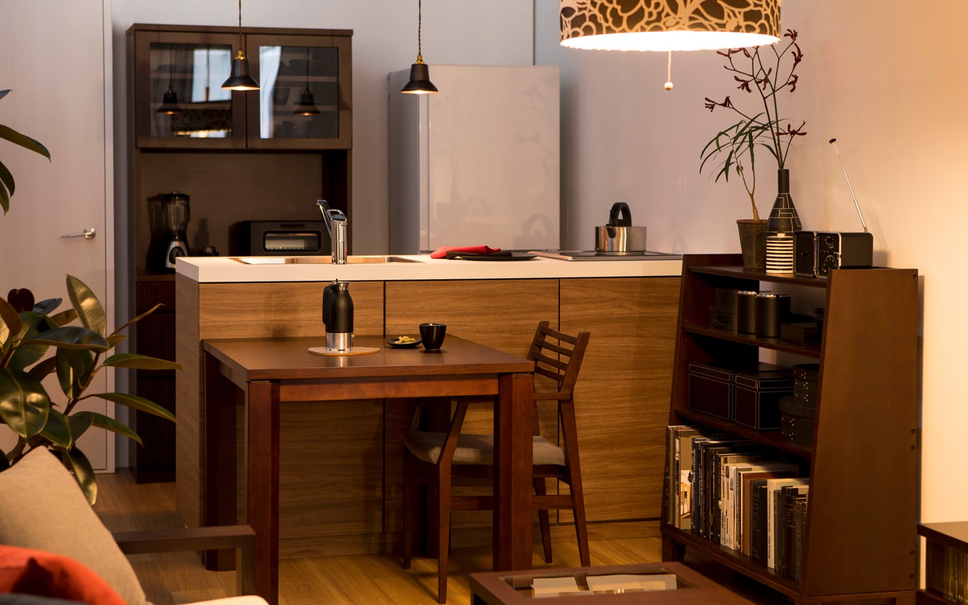 No 139 一人暮らし 1ldk Ld8畳 4 5畳 モノトーンインテリア中心のスタイリッシュな部屋 A Flat その暮らしに アジアの風を 目黒通り 新宿 大阪梅田 グランフロント北館